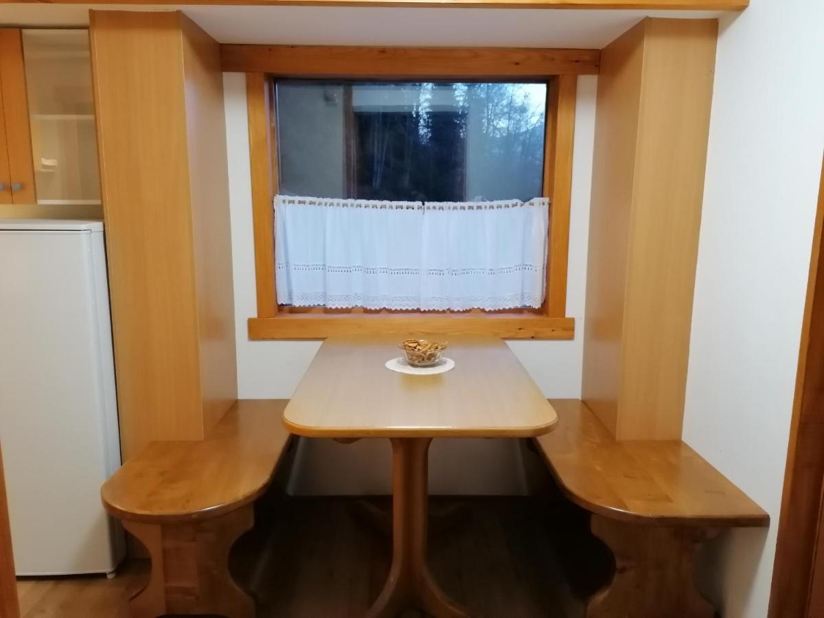 Apartmens And Rooms Sostar Церкно Екстер'єр фото